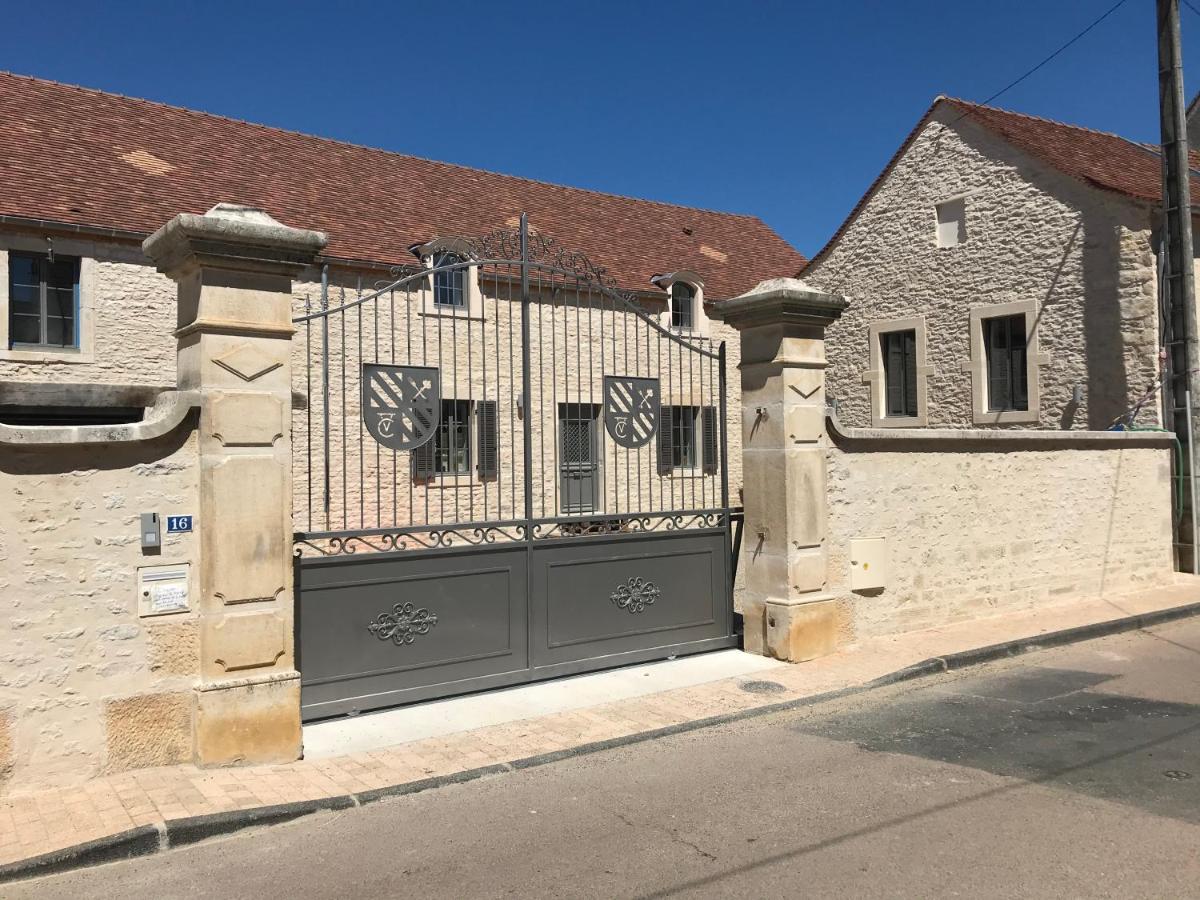 Le Charles V Meursault Exterior foto