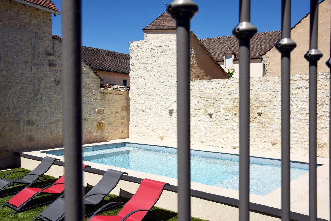 Le Charles V Meursault Exterior foto